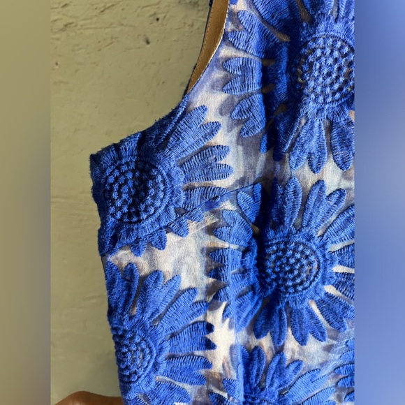 Party dress in purple by Ellison, mini w scalloped hem. Nude under lovely purple - Picture 6 of 11